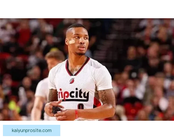 杨瀚森坦言手像叉子般难受期望回开拓者迎来全新表现